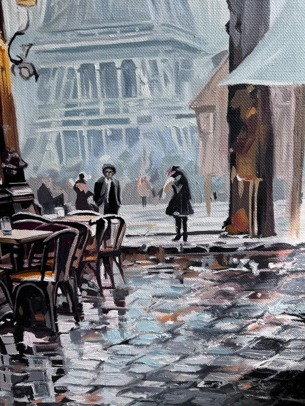 EVENING IN PARIS